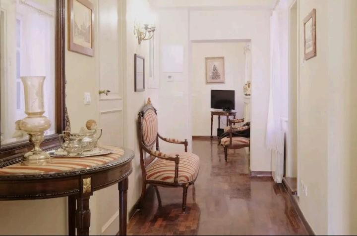 Mira Apartment